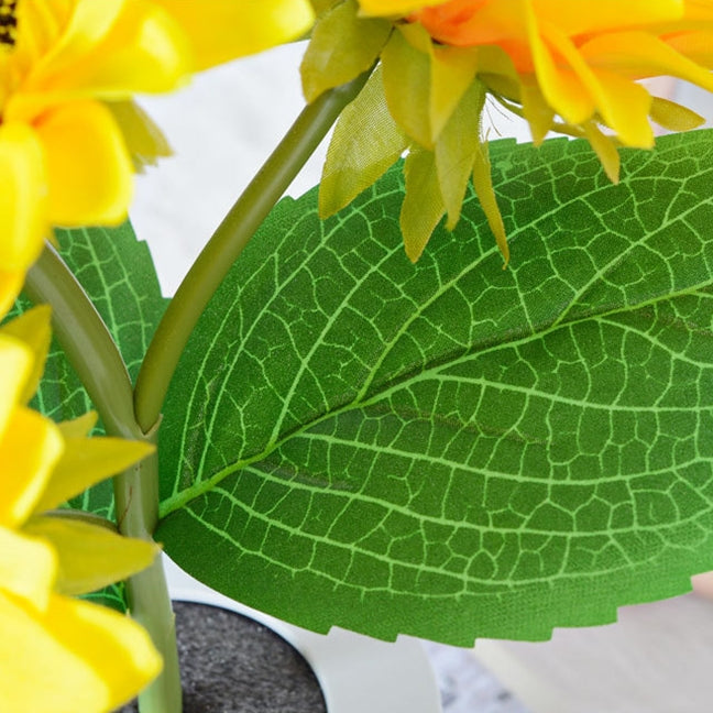 Rechargeable Sunflower LED Decorative Table Lamp - product photo 6